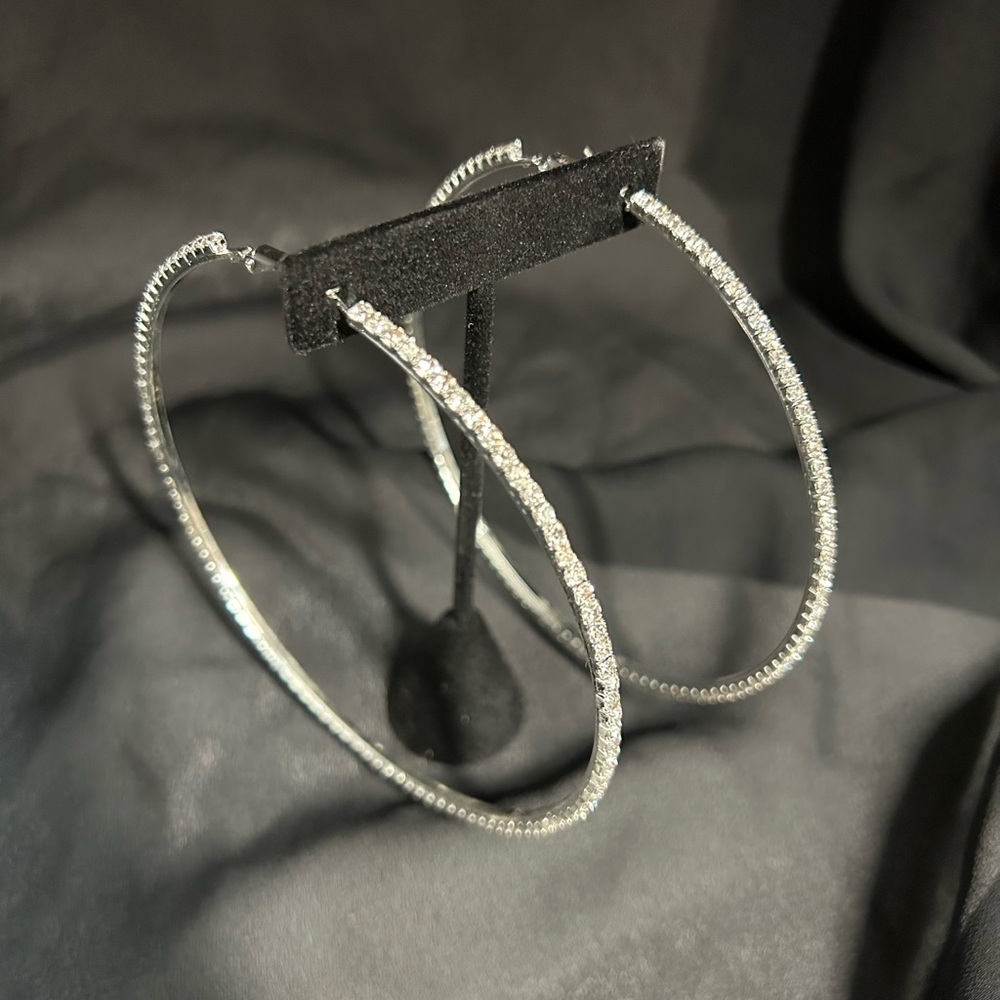 Elegant faux diamond Hoop Earrings - Picture 3 of 10